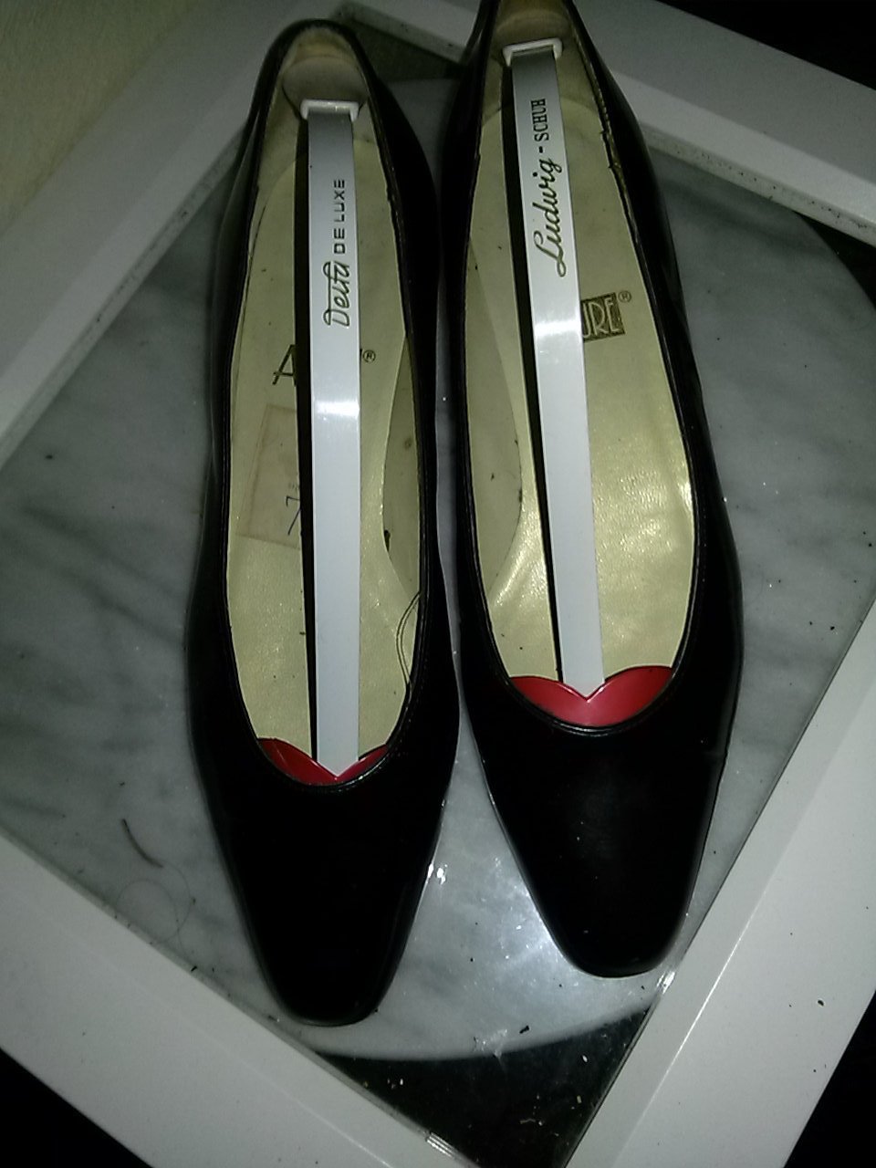 Damenschuhe Lackleder schwarz von Allure - Gr.7,5 N