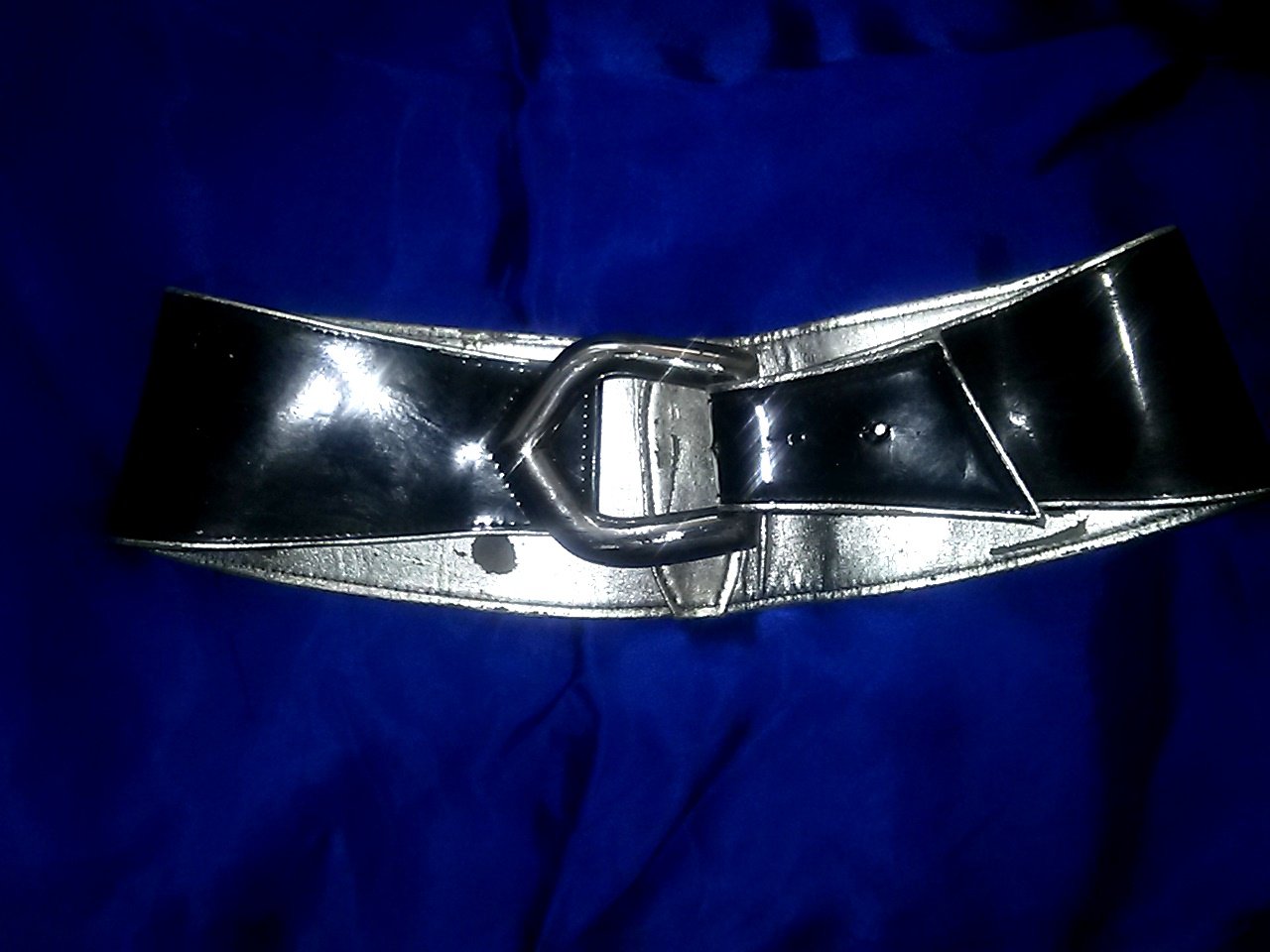 Taillengürtel breit -schwarz -70 cm-Metallschliesse