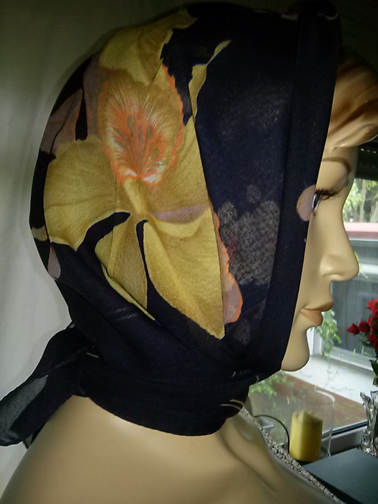 Halstuch 88 x 88 dunkelblau vonFiorini