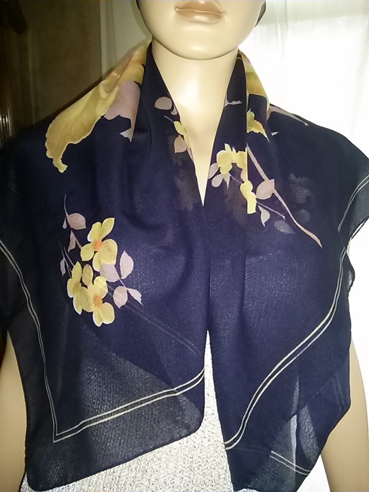 Halstuch 88 x 88 dunkelblau vonFiorini