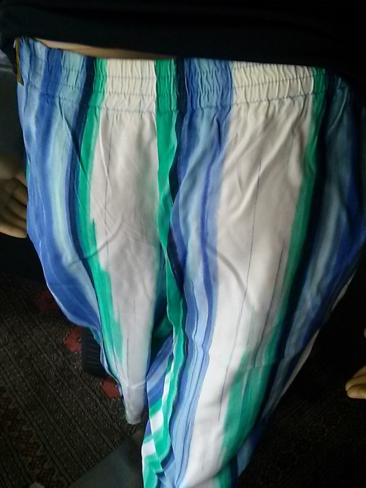 Sommerhose von Avitano- Gr. M/L