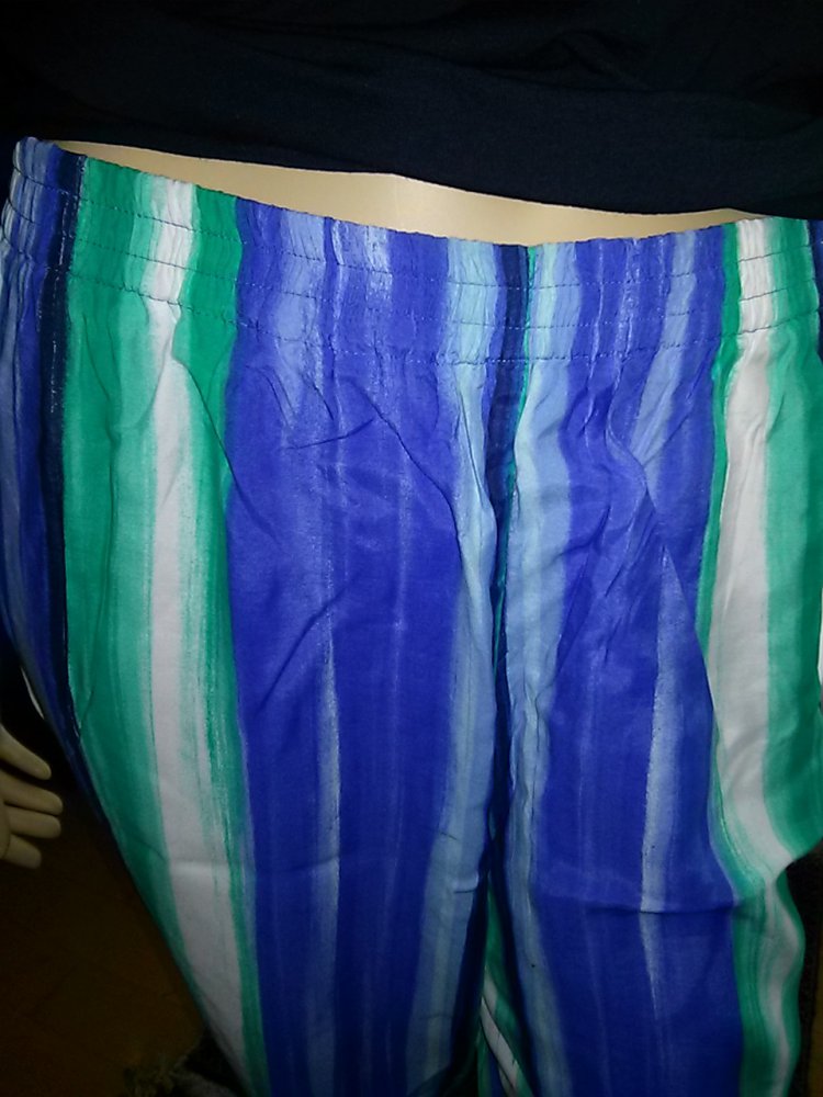 Sommerhose von Avitano- Gr. M/L