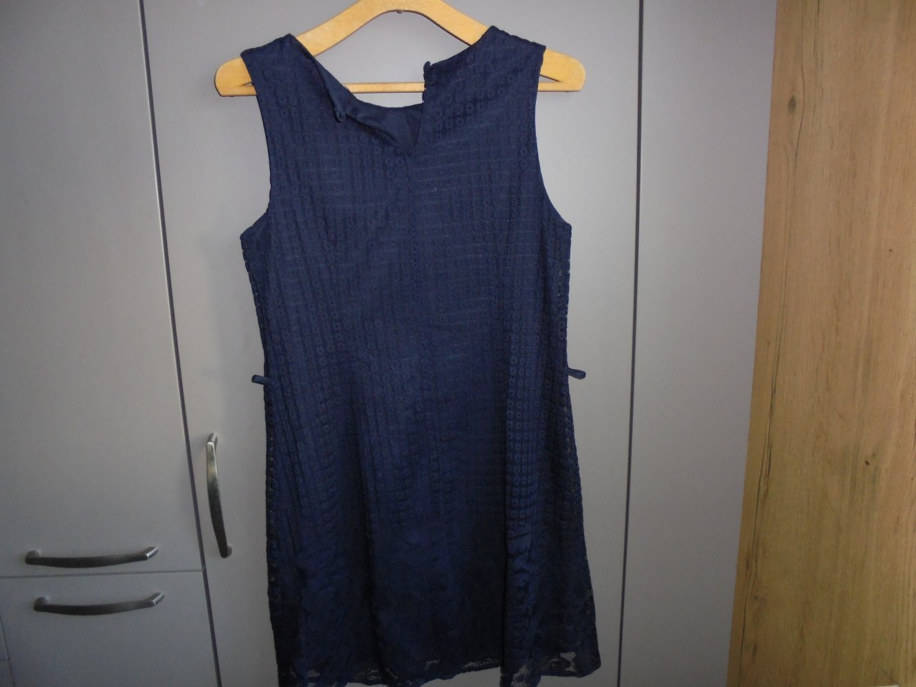 Damen Sommerkleid dunkelblau Gr. 40 v. H&M