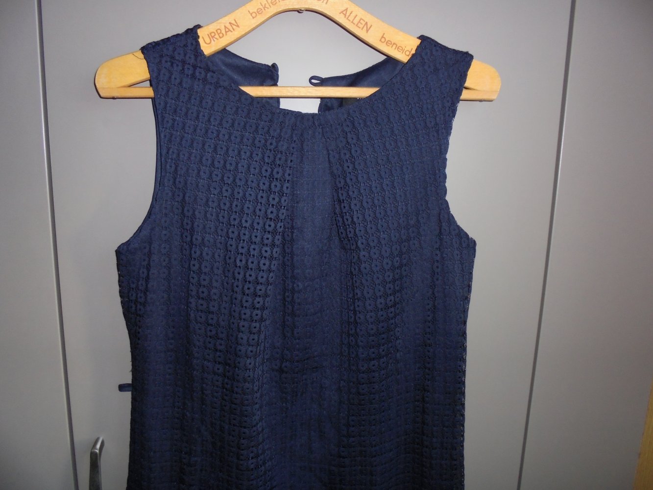 Damen Sommerkleid dunkelblau Gr. 40 v. H&M