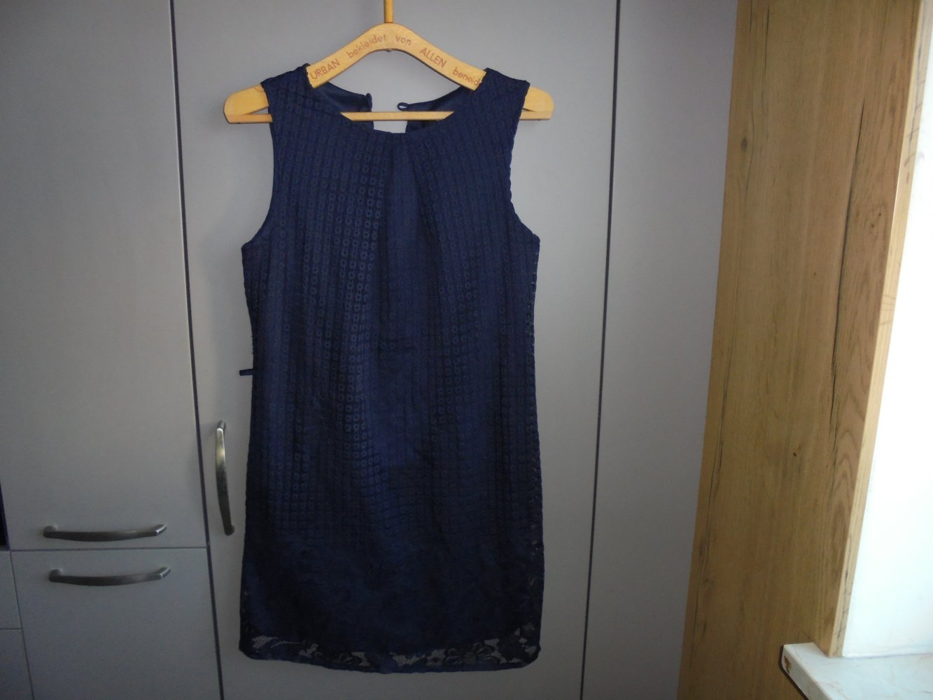 Damen Sommerkleid dunkelblau Gr. 40 v. H&M