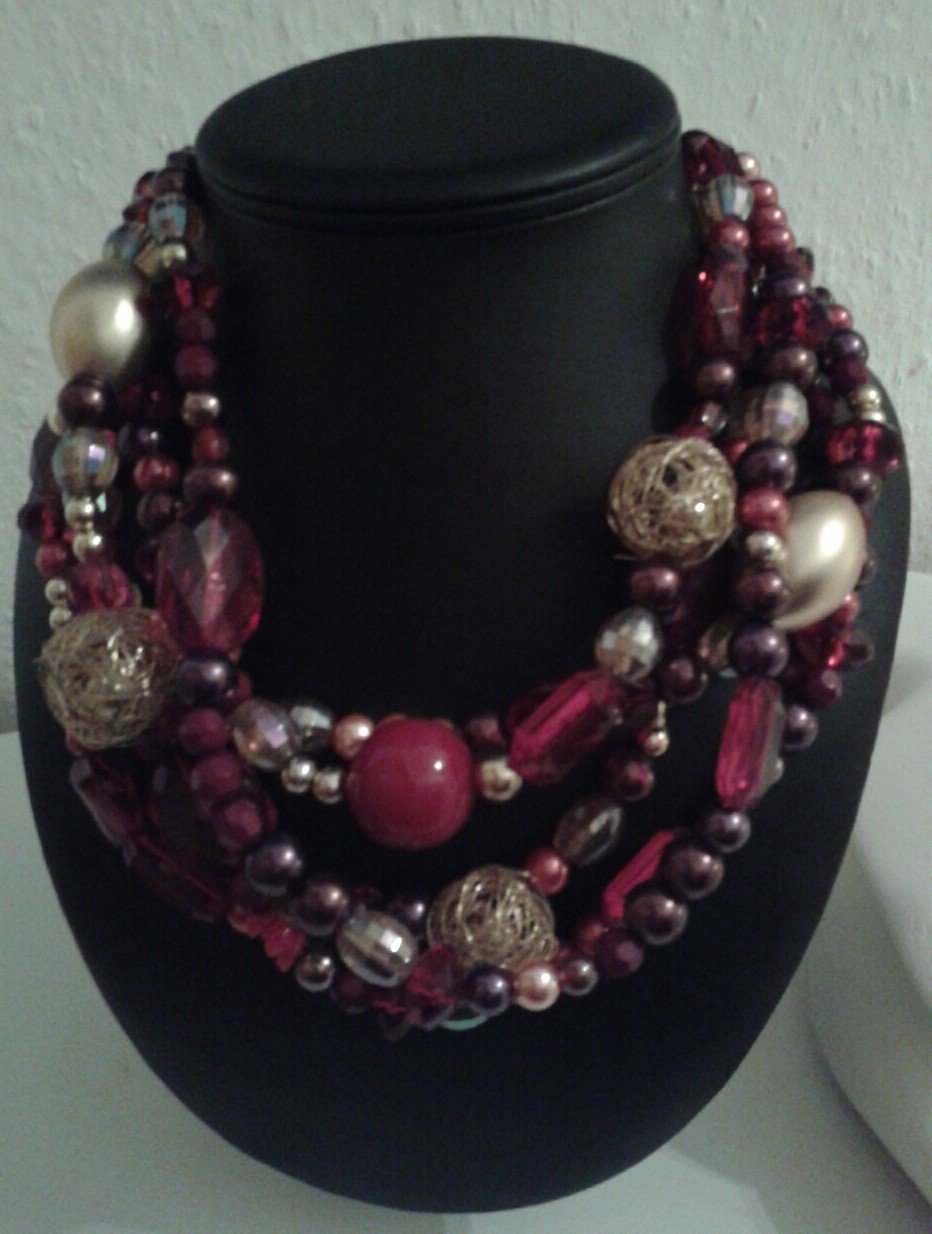 NEUES WUNDERSCHÖNES HÖCHST EXKLUSIVES MEHR REIHIGES HANDGEFERTIGTES DESIGNER COLLIER, UNIKAT MADE IN AUSTRIA