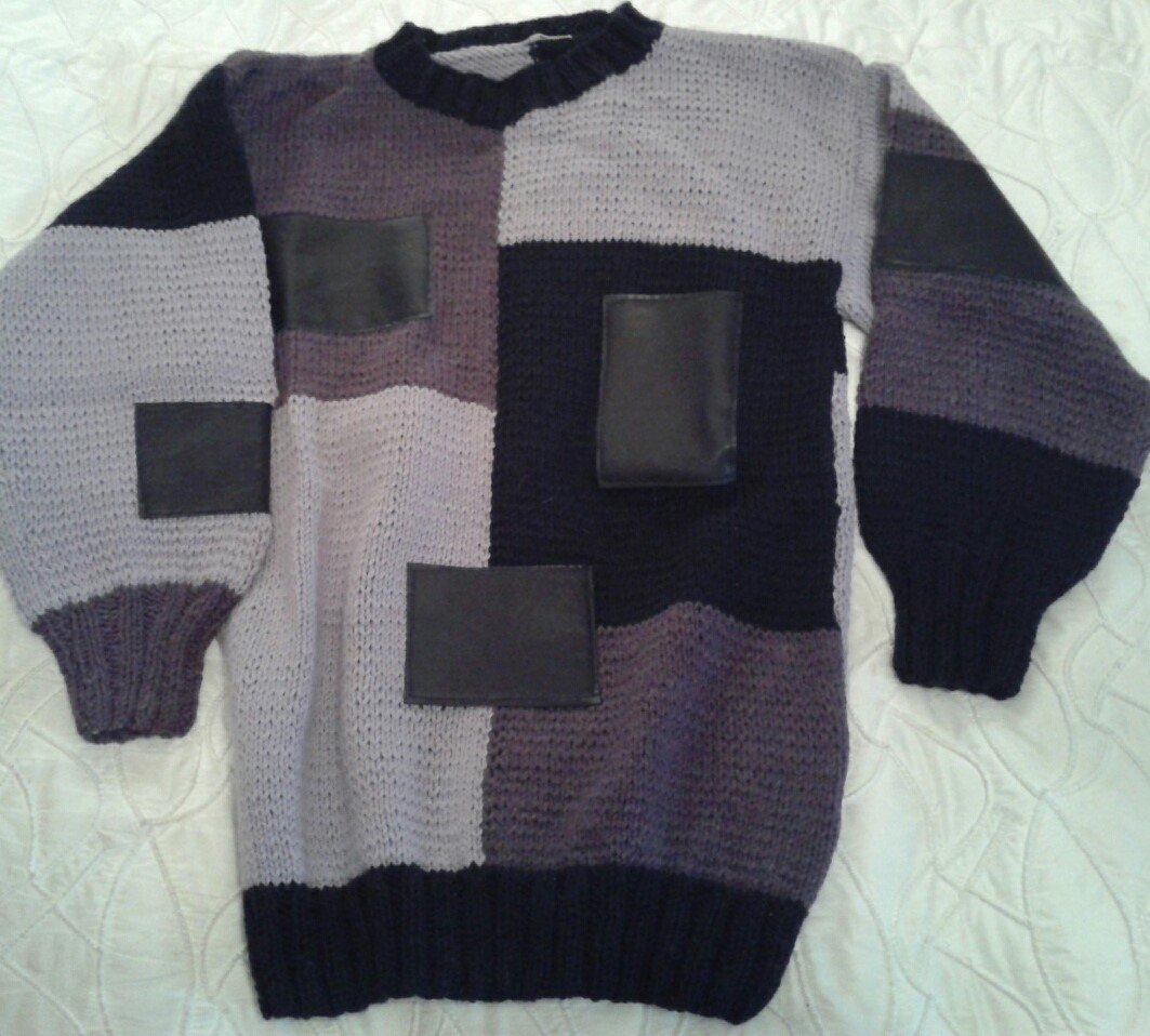 NEUER!!! EXKLUSIVER HANDGESTRICKTER PULLI VON ART SHOP MADE IN AUSTRIA, MIT ECHT LEDER APPLIKATIONEN