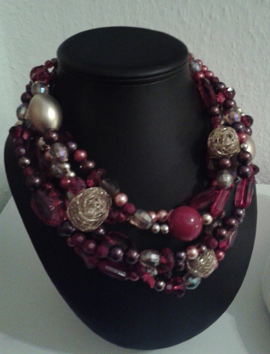 NEUES WUNDERSCHÖNES HÖCHST EXKLUSIVES MEHR REIHIGES HANDGEFERTIGTES DESIGNER COLLIER, UNIKAT MADE IN AUSTRIA