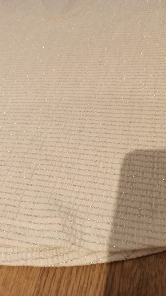 Süßes Off Shoulder Top, Größe S, von Mango