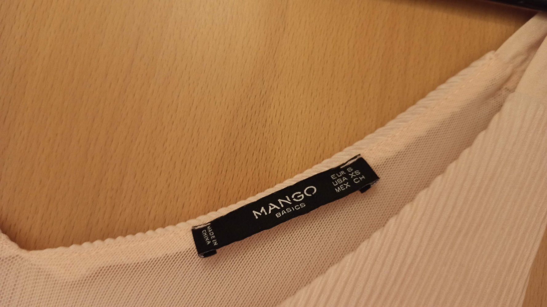 Süßes Sommertop, Größe S, von Mango