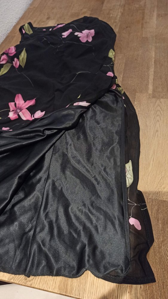 Wunderschönes Sommerkleid, Größe 42