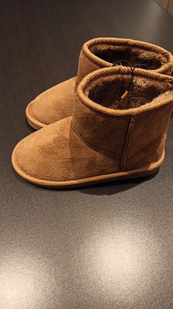 Süße, kuschelige Boots/ Halbstiefel, Größe 30