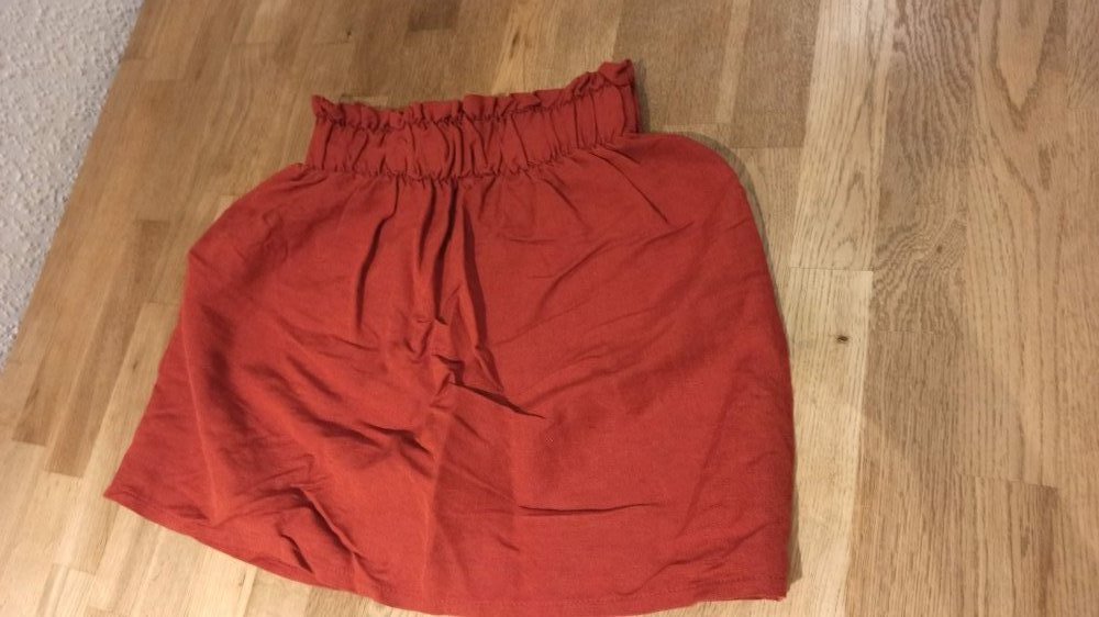 Wunderschöner Leinen-Rock, Größe XS- S, von Bershka