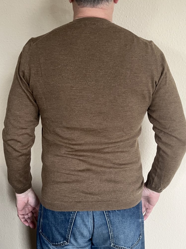 Cinque V- Ausschnitt Pullover Gr.L Farbe Caramel Reine Schurwolle