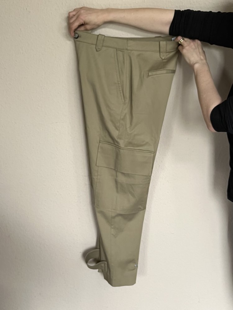 MNG High Waist Cargo Hose Gr.36 weiter Beinsaum der unten raffbar ist 