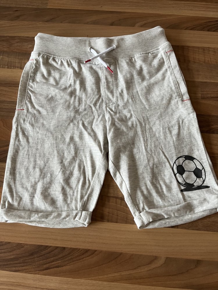 Tom Tailor leichte Sweaty Shorts Gr.122 / 8 Jahre hellgrau