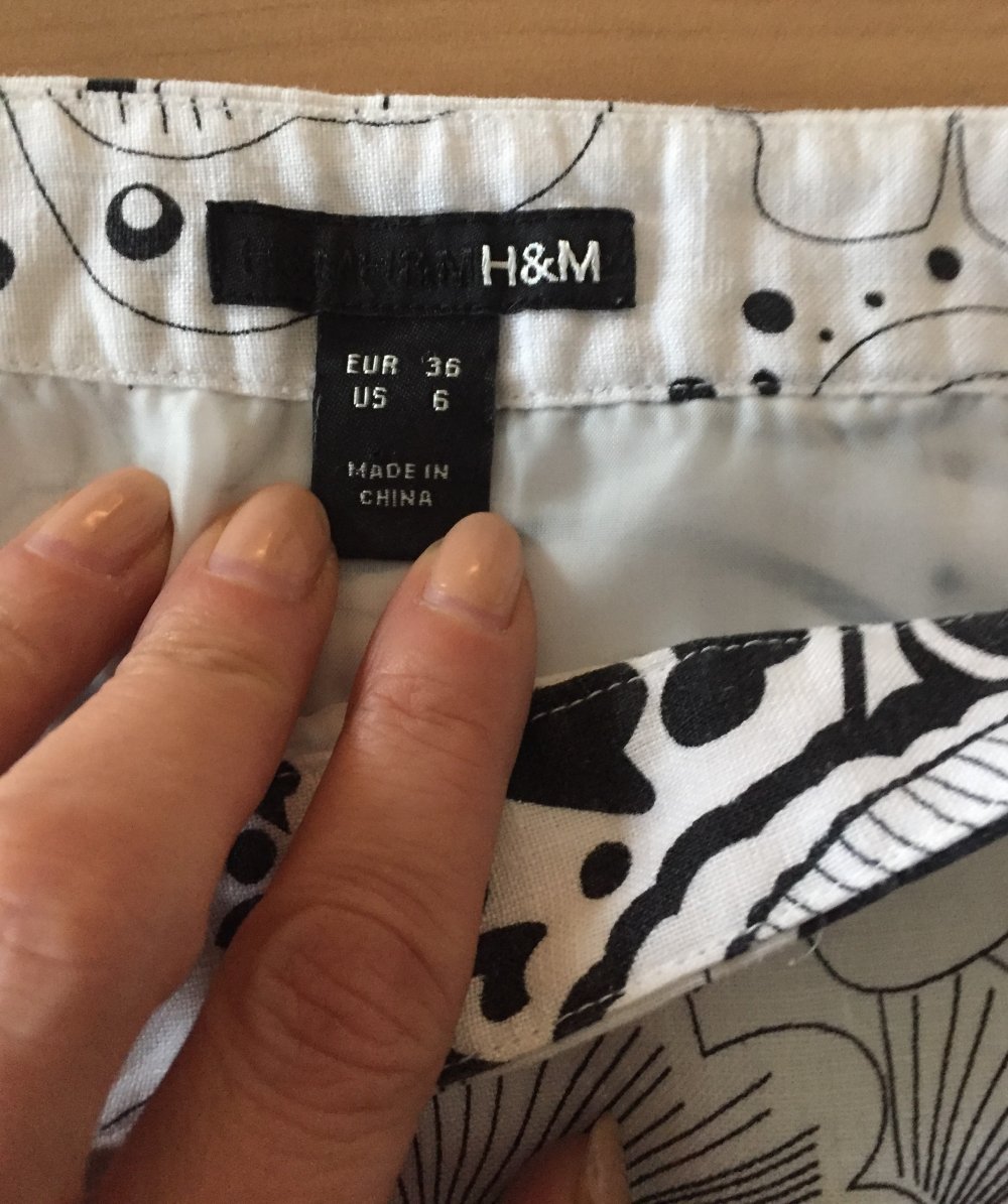H&M Leinen Rock Gr.36 leicht unterfüttert Knie umschmeichelnd, luftig leicht und ideal für den Sommer