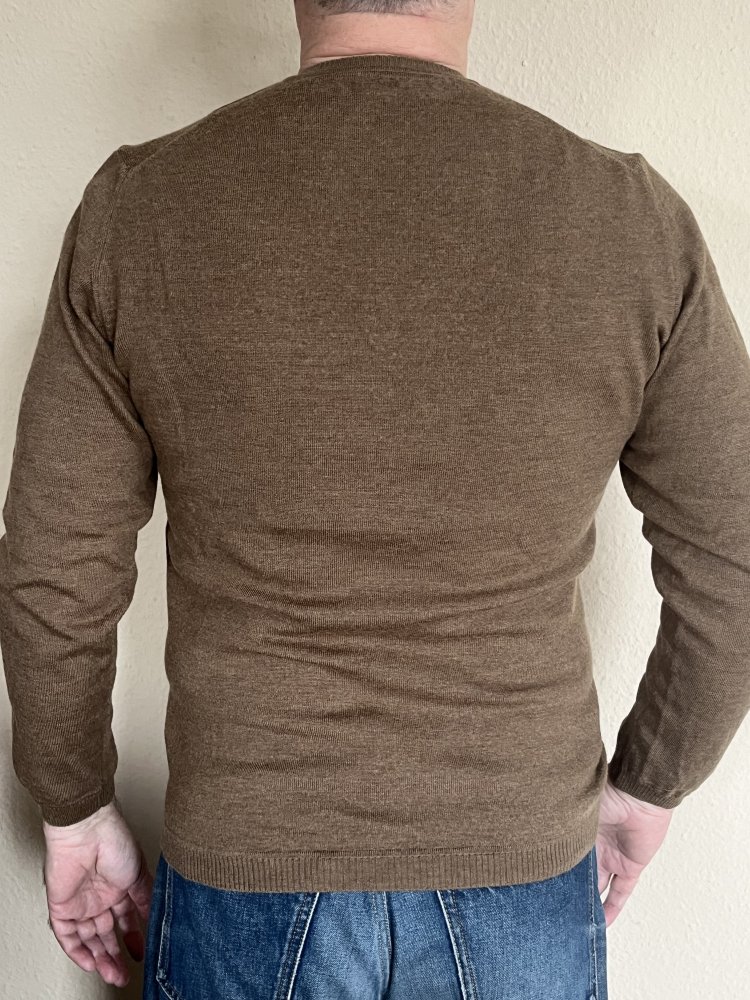 Cinque V- Ausschnitt Pullover Gr.L Farbe Caramel Reine Schurwolle