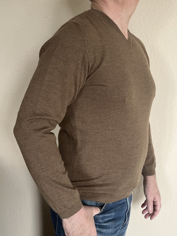Cinque V- Ausschnitt Pullover Gr.L Farbe Caramel Reine Schurwolle