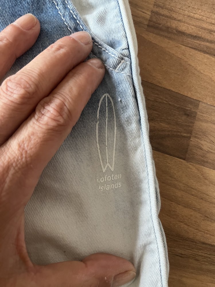 Zara Jeans Surfer Shorts Dip Dyed Bleached Jungs Gr.128 / 8Jahre