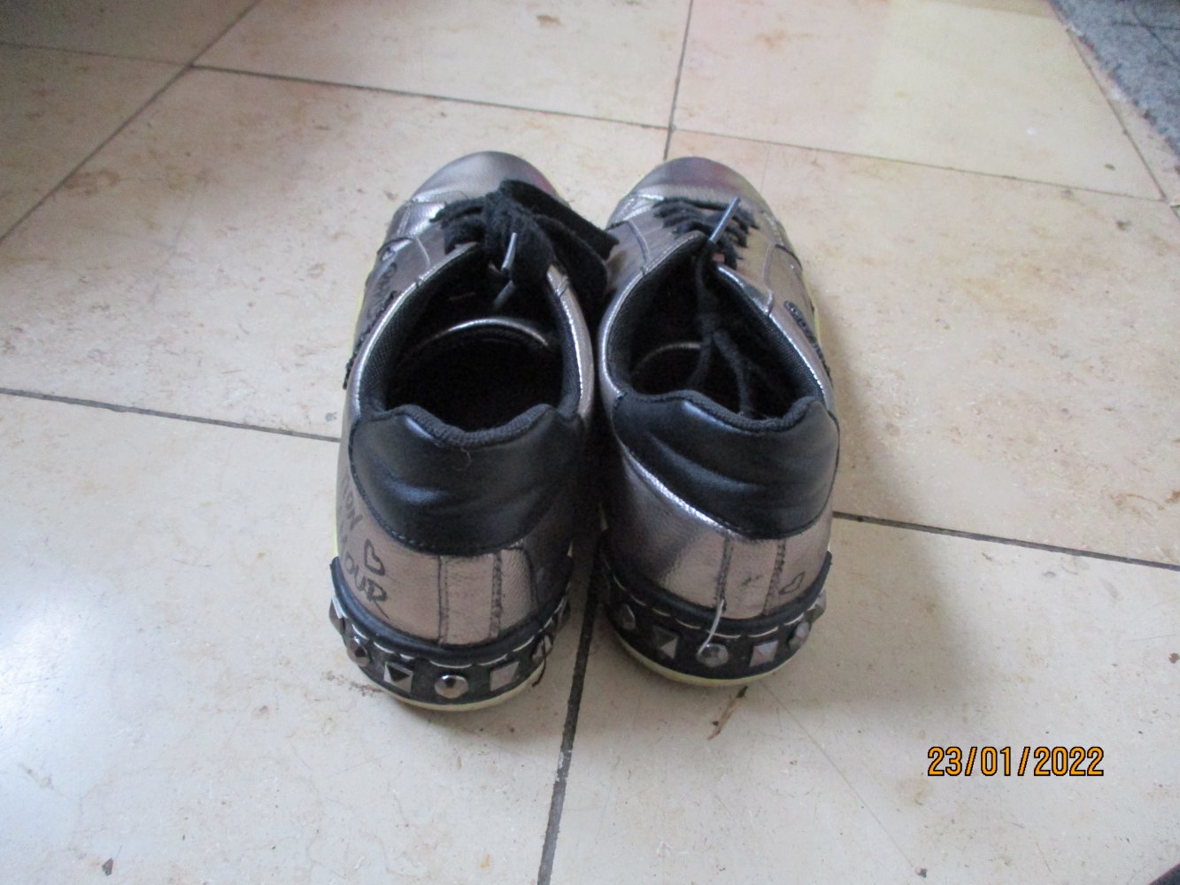 Halbschuh von Graceland, gold/schwarz, Größe 41