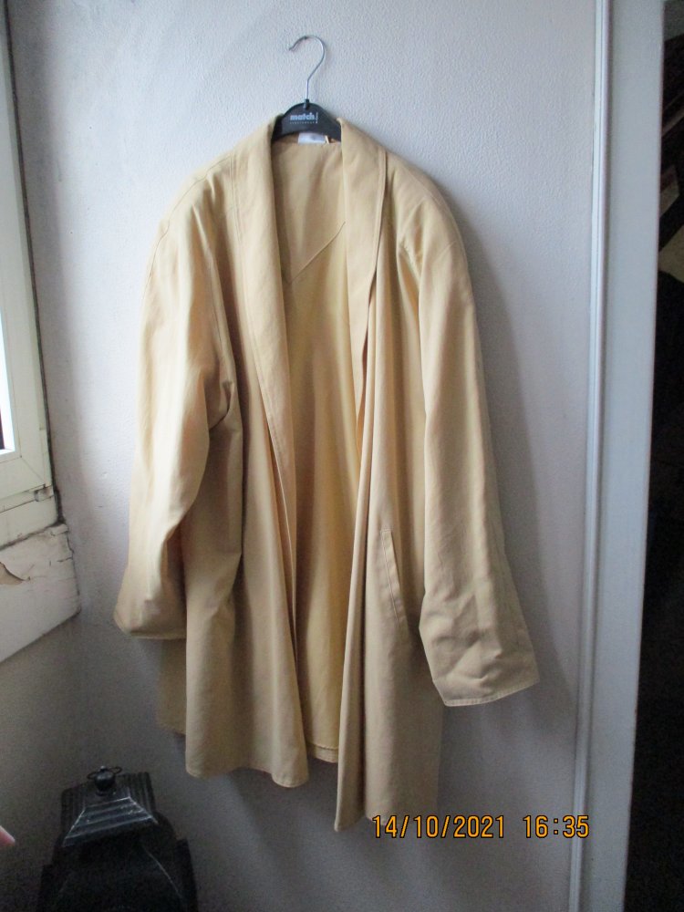 Mantel von Madeline, beige, Größe 44/46