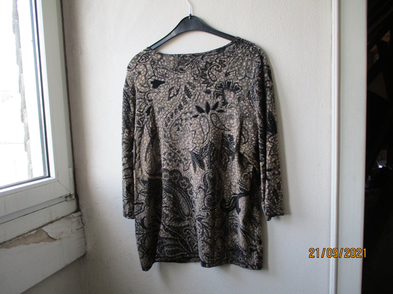 Shirt, beige/schwarz, Größe 46