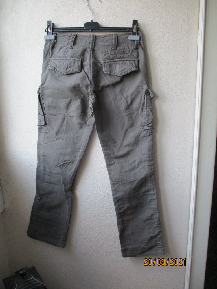 Hose von C & A, khaki, Größe 146