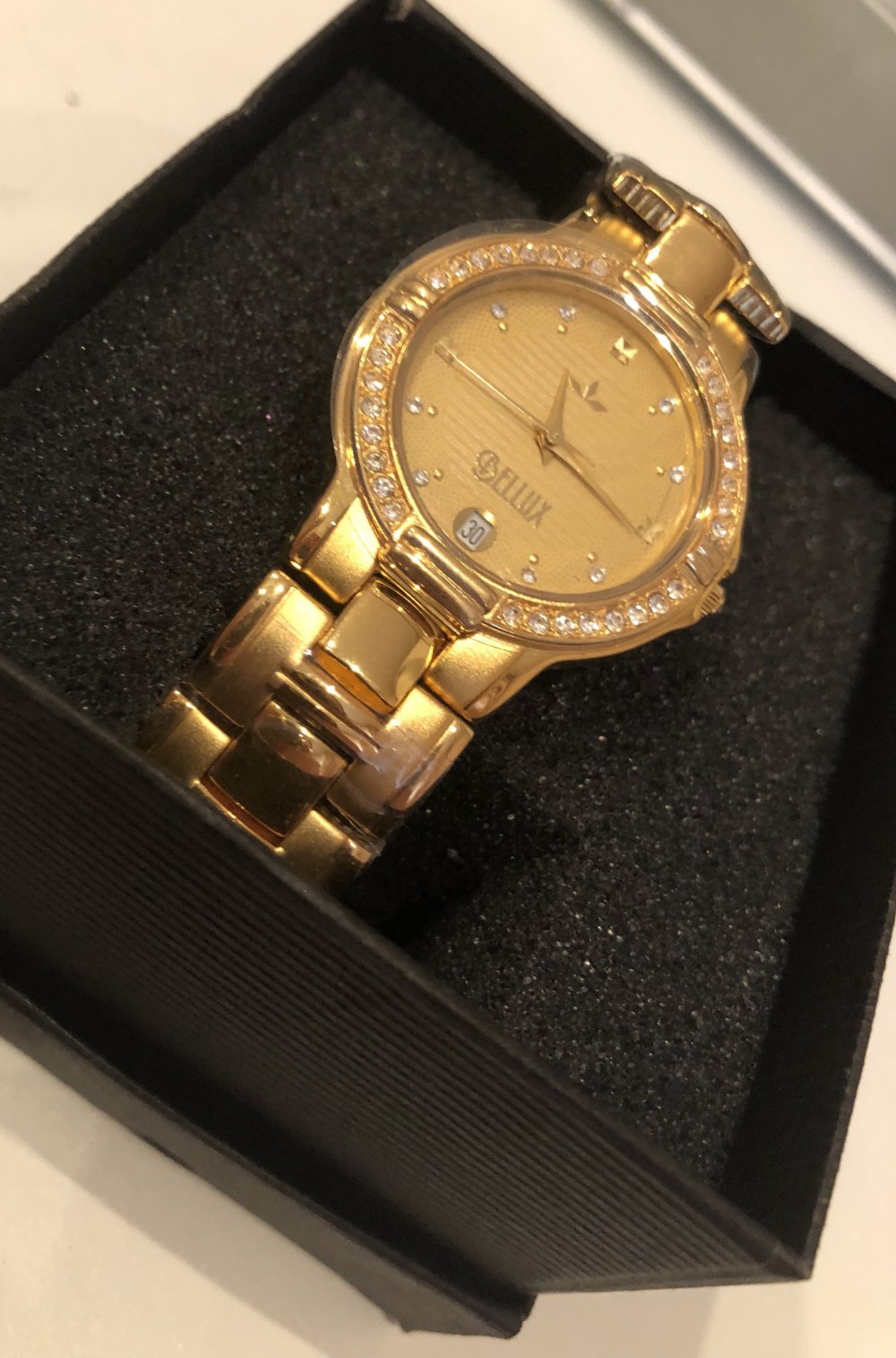 Neue Bellux Uhr mit 18 Karat Gold galvanisiert Zirkoniasteine 