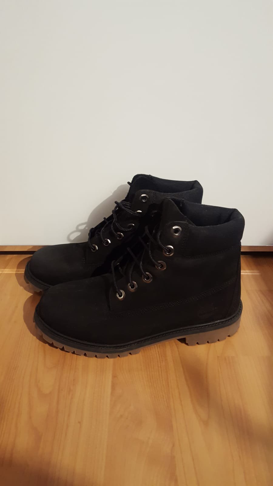 Schwarze Timberlands