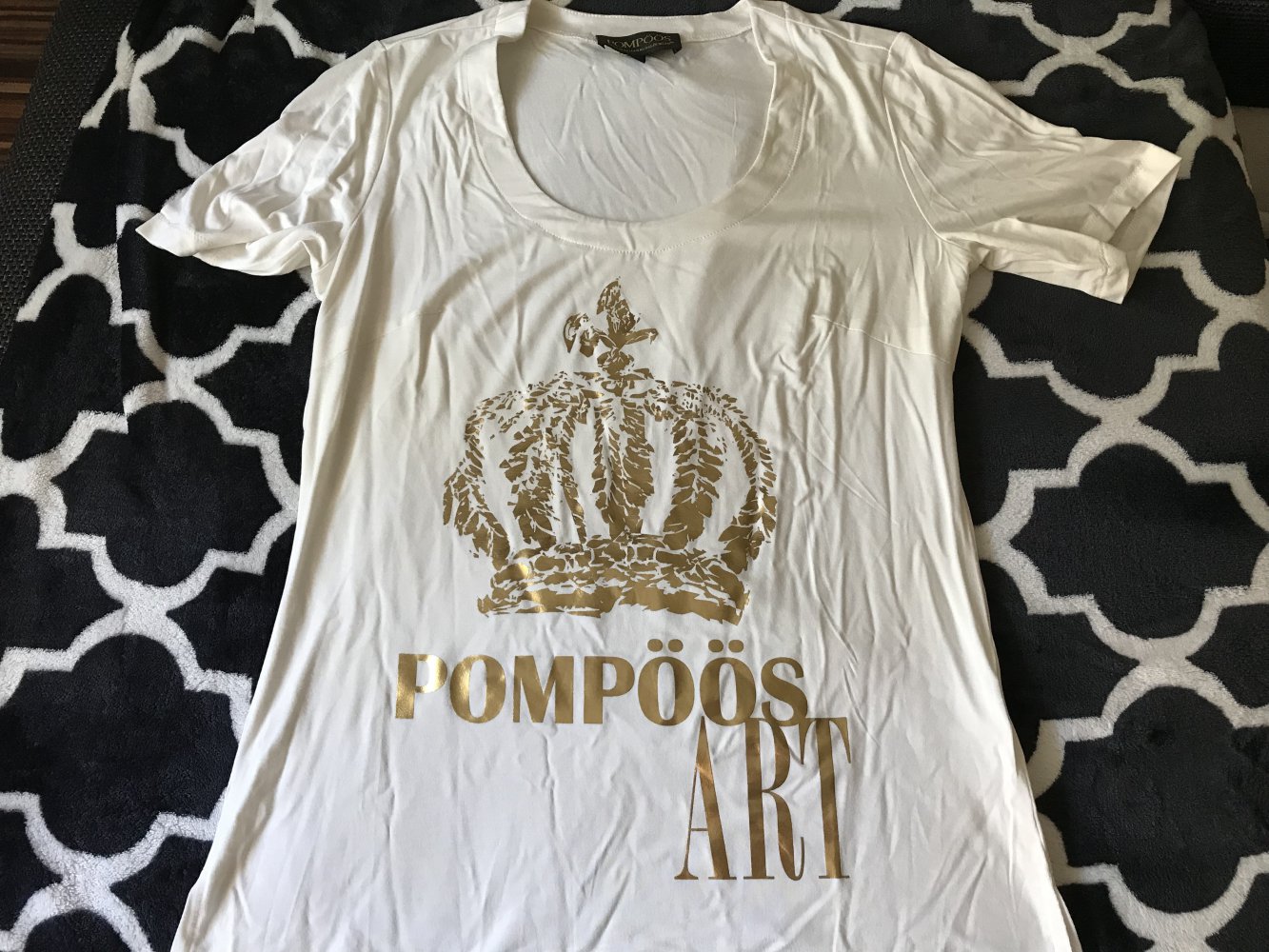 Neues Shirt von Pompöös 