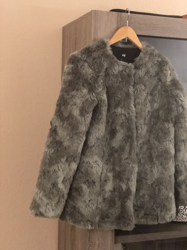Fell Jacke H&M grau
