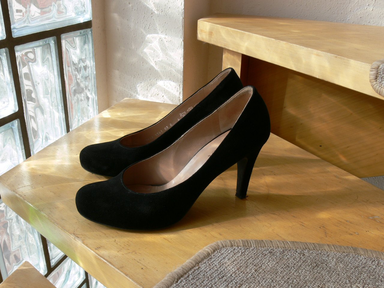 schwarze Pumps von Högl Echtleder Gr. 39 