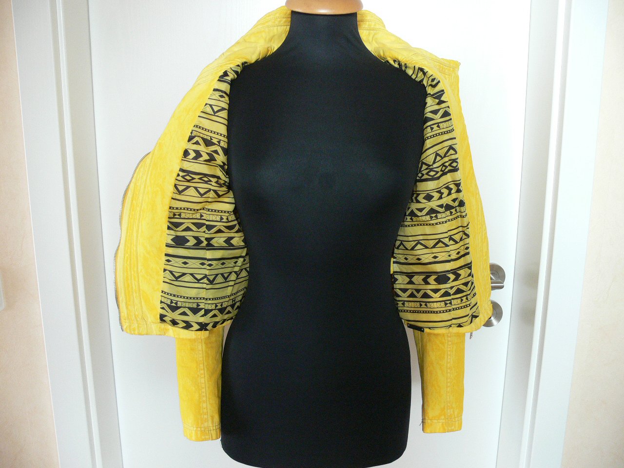 wunderschöne topaktuelle Jacke Blazer Bikerjacke gelb Gr. S NEU 