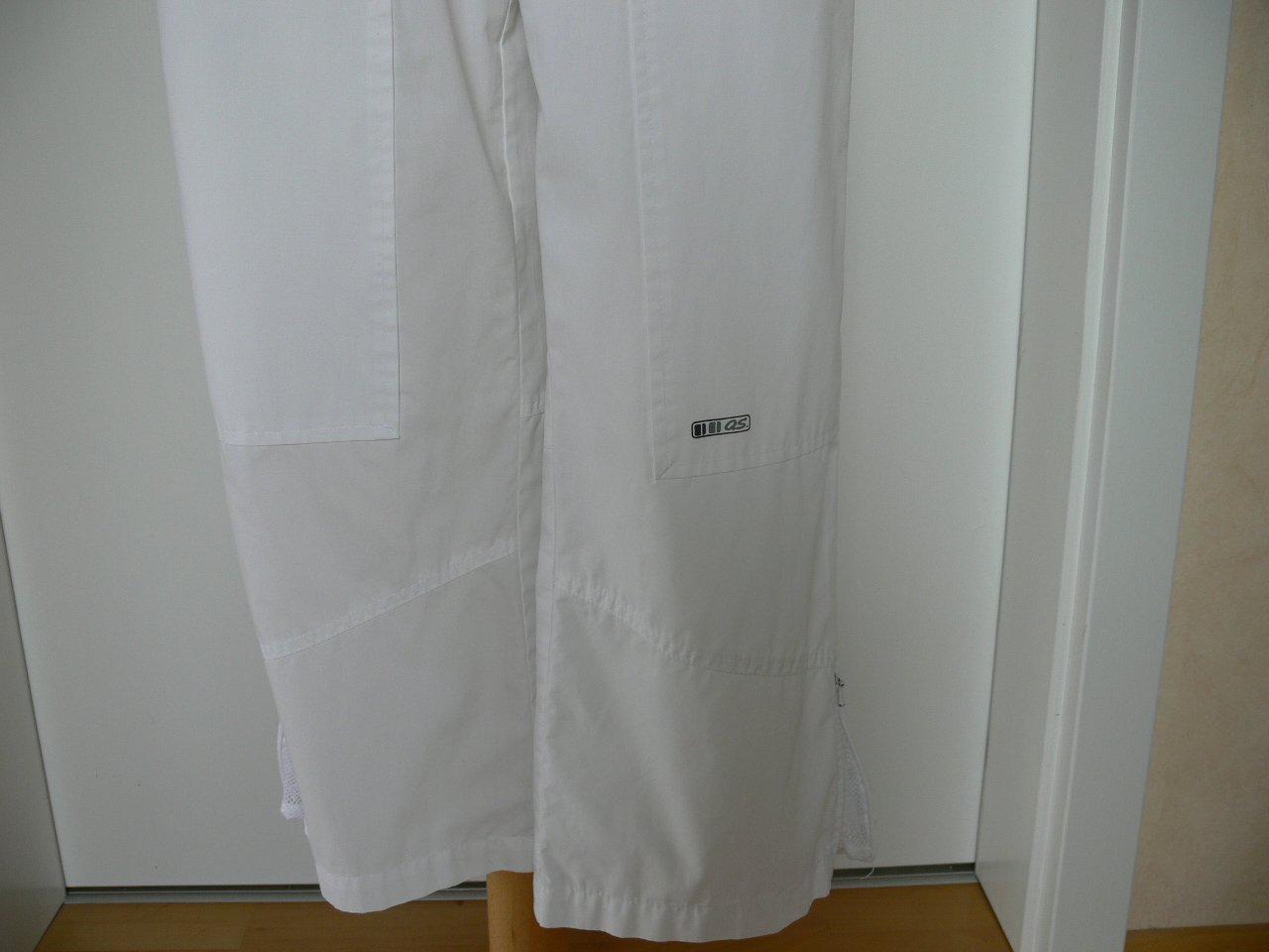tolle 3/4 Sommer Hose von QS Gr. 34 weiß wie neu