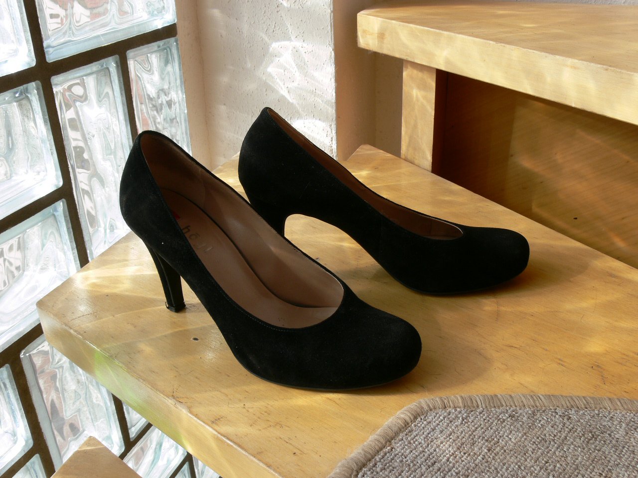 schwarze Pumps von Högl Echtleder Gr. 39 