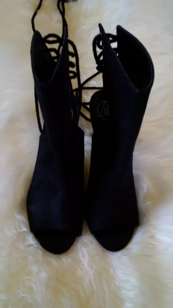 neue Hochfront Pumps Sandaletten schwarz missguided Gr. 41