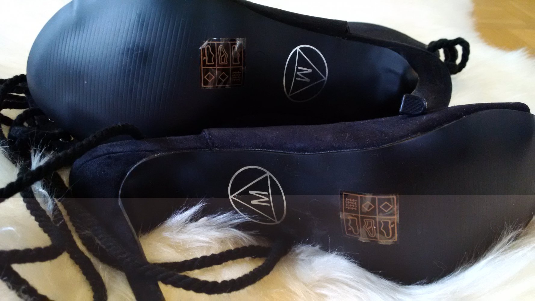 neue Hochfront Pumps Sandaletten schwarz missguided Gr. 41