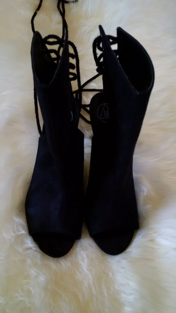 neue Hochfront Pumps Sandaletten schwarz missguided Gr. 41