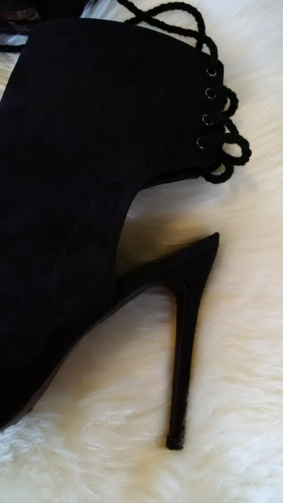 neue Hochfront Pumps Sandaletten schwarz missguided Gr. 41
