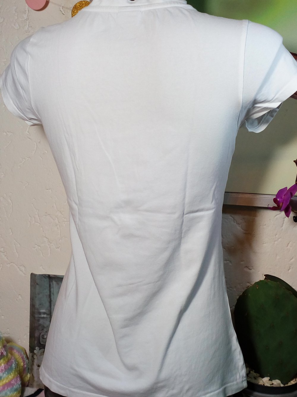 Freizeit Skechers Long Shirt mit XXL Print Weiß geblümt Gr 40 L Large Kurzarm T-Shirt Flowers