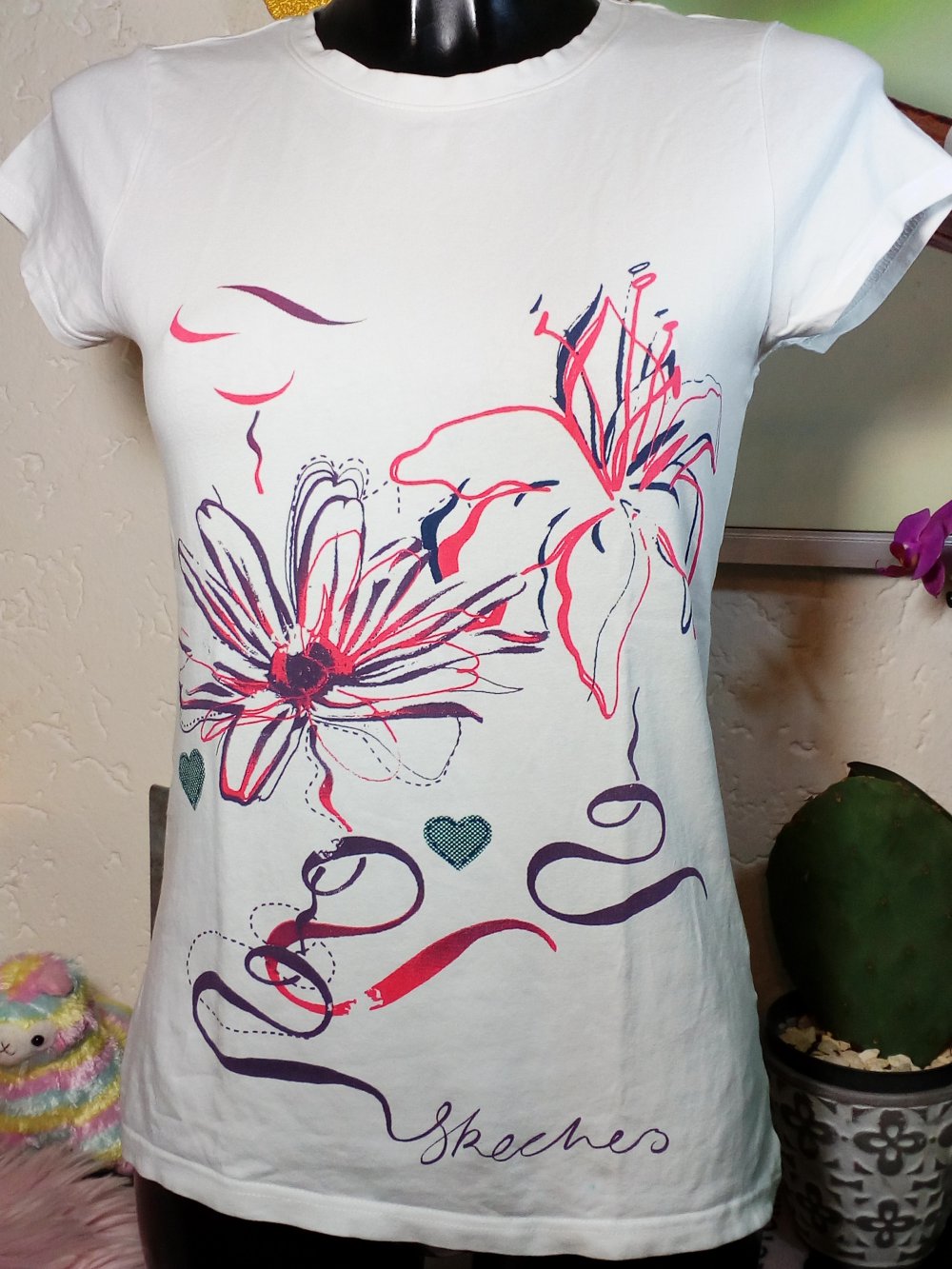 Freizeit Skechers Long Shirt mit XXL Print Weiß geblümt Gr 40 L Large Kurzarm T-Shirt Flowers