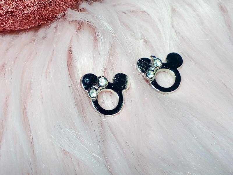 NEU! Süße Minnie Mouse Ohrstecker mit Zirkonia Steinchen Silber Antik Stud Earrings Modeschmuck