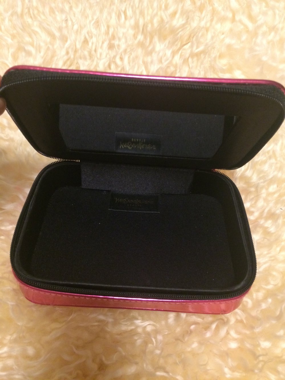 Yves Saint Laurent YSL Kosmetiktasche Tasche Clutch 