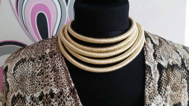 Collier Kette mit Magnet Verschluss. Neu