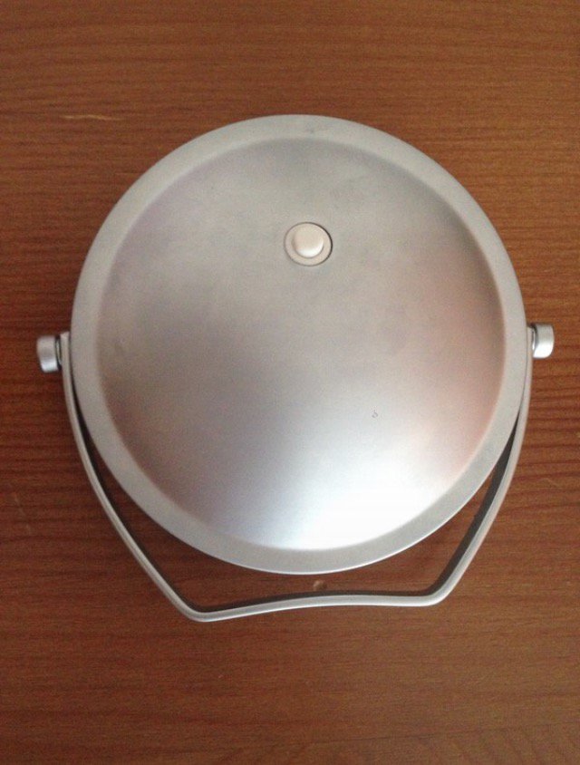 Kosmetikspiegel mit 5-Fächer Vergrößerung