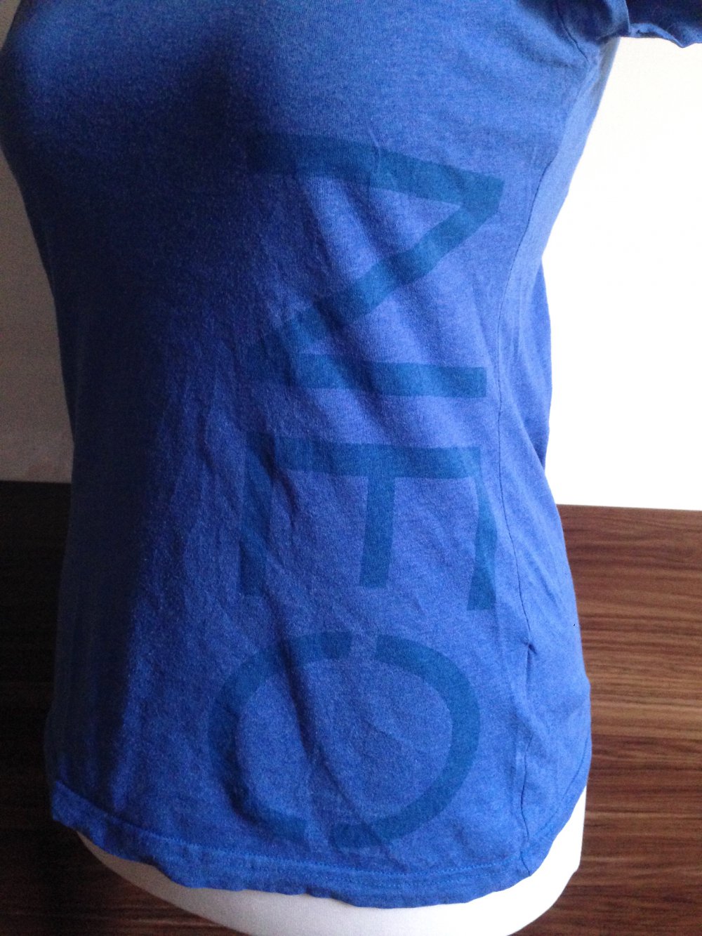 Blaues T-Shirt von Adidas Neo Größe 38