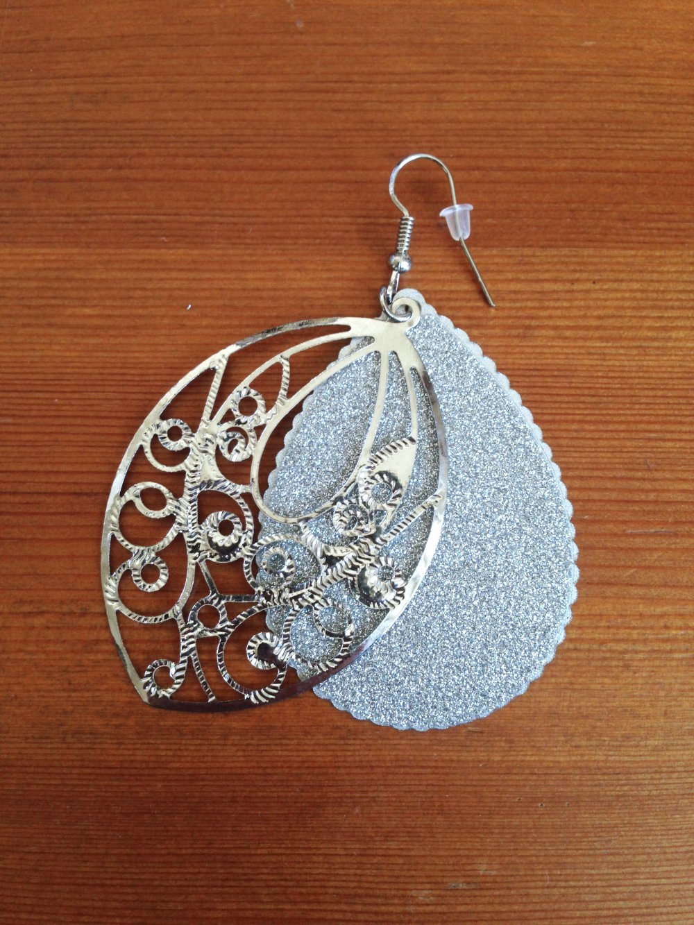 Orientalische Tropfenohrhänger in Silber