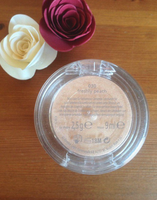 Lidschattenduo von p2 in Gold metallic und matt