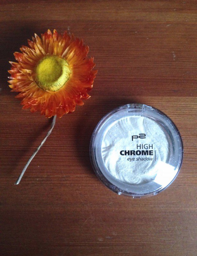 Monolidschatten von p2 in Weiß/Schimmer